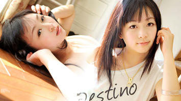 102011-837 カメラに向かって